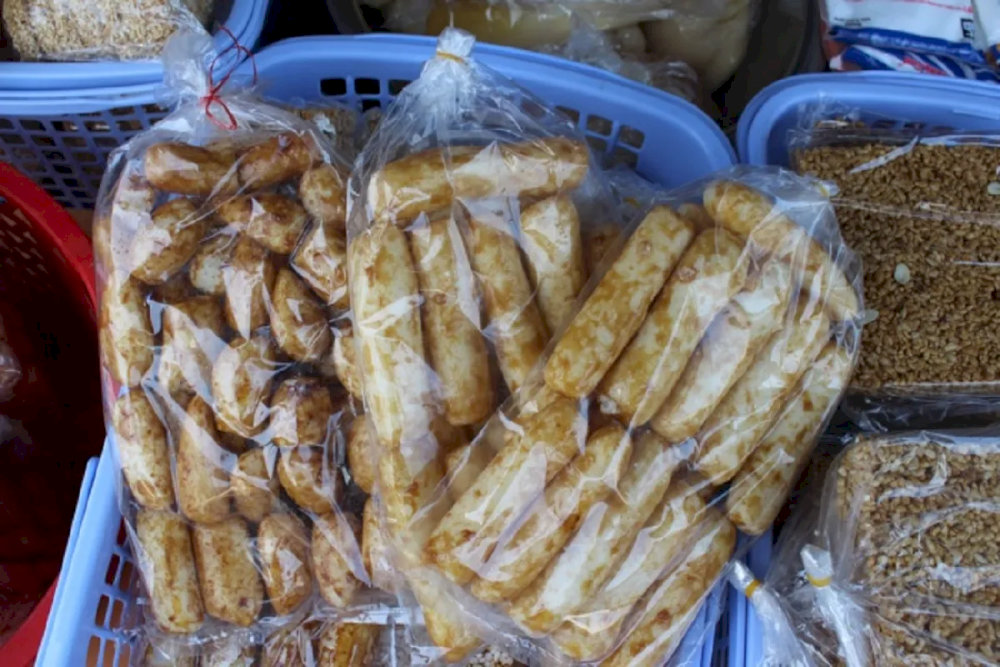 Bánh phồng (pẻng khua)